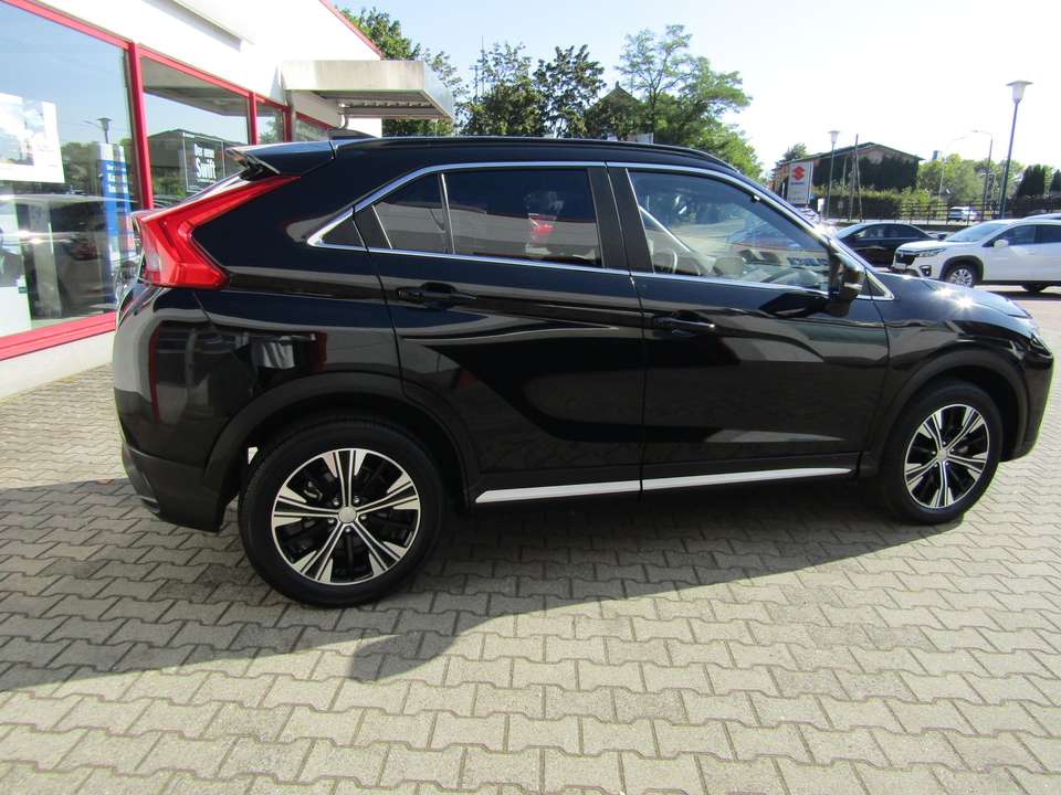 Mitsubishi Eclipse Cross - Imagem 2