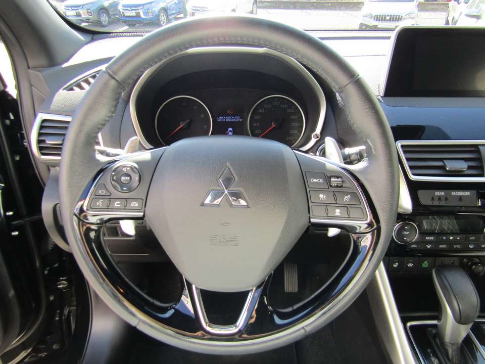 Mitsubishi Eclipse Cross - Imagem 10