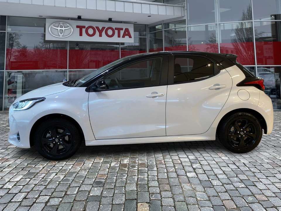 Toyota Yaris - Imagem 2