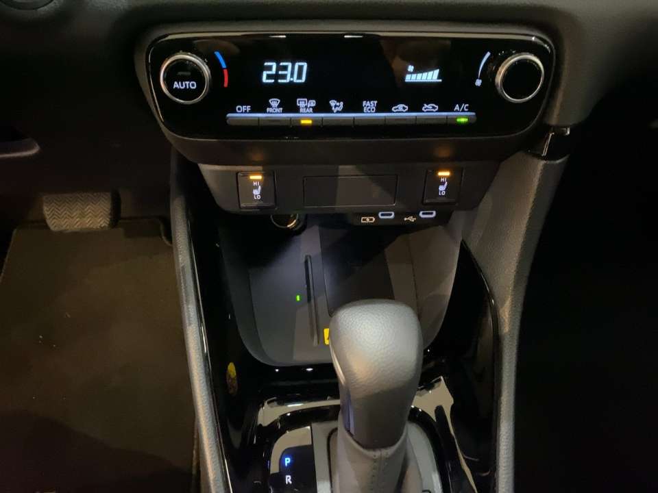 Toyota Yaris - Imagem 13