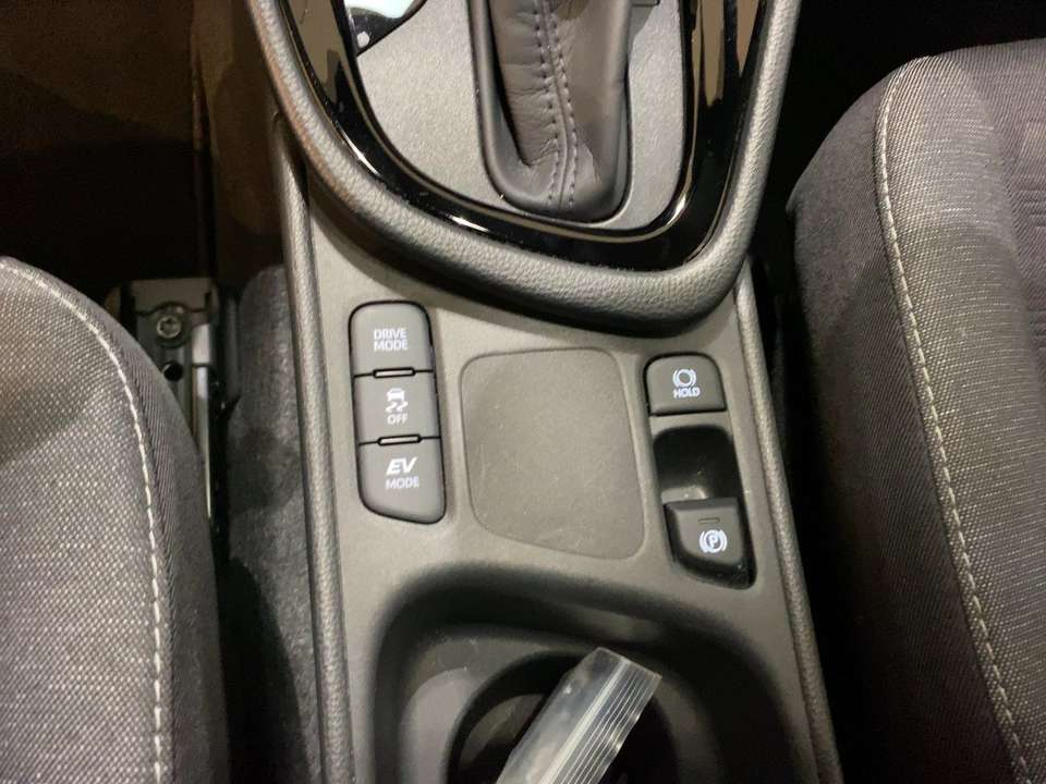 Toyota Yaris - Imagem 14