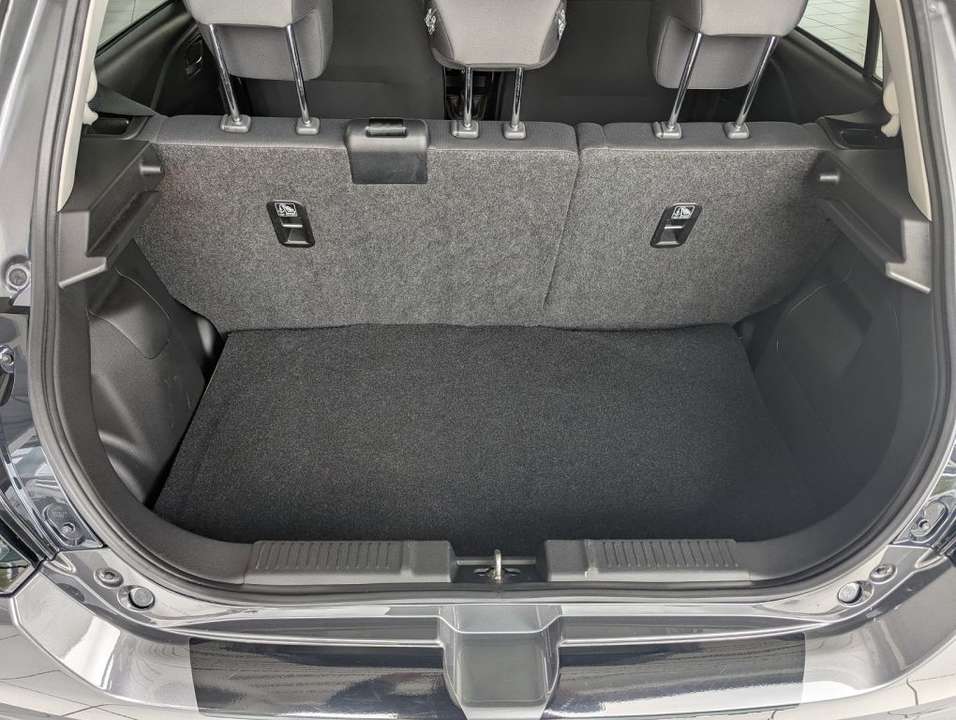 Suzuki Swift - Imagem 7