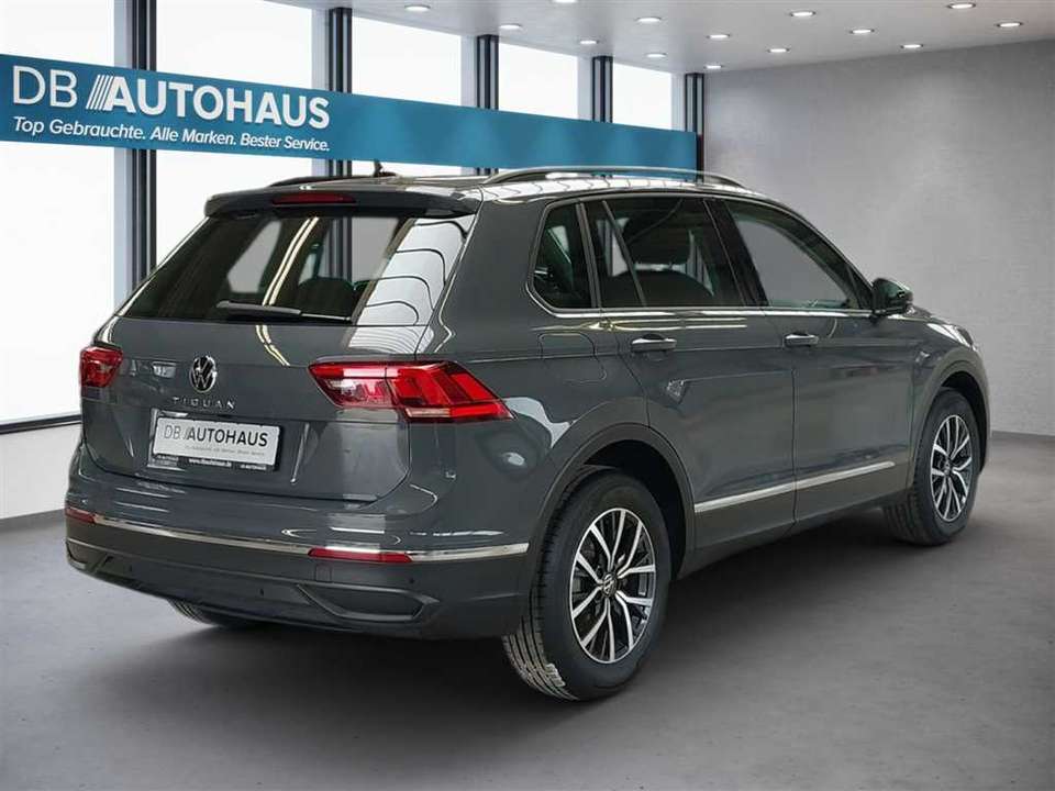 Volkswagen Tiguan - Imagem 4