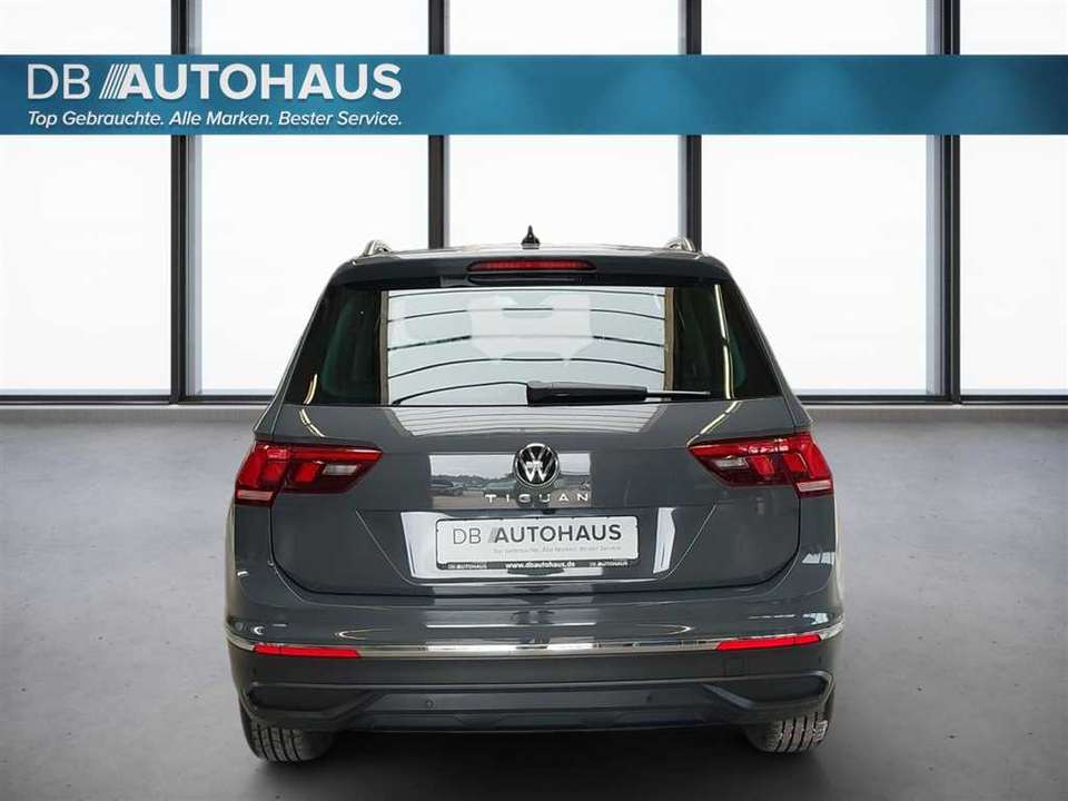 Volkswagen Tiguan - Imagem 5