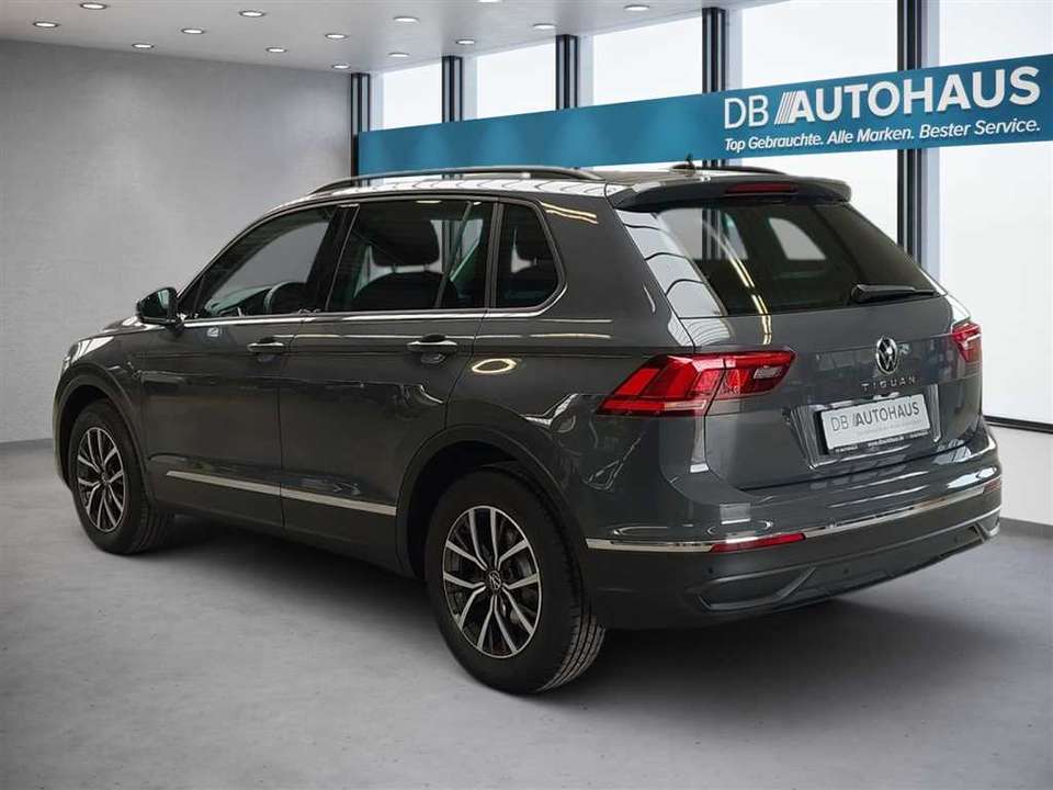 Volkswagen Tiguan - Imagem 6