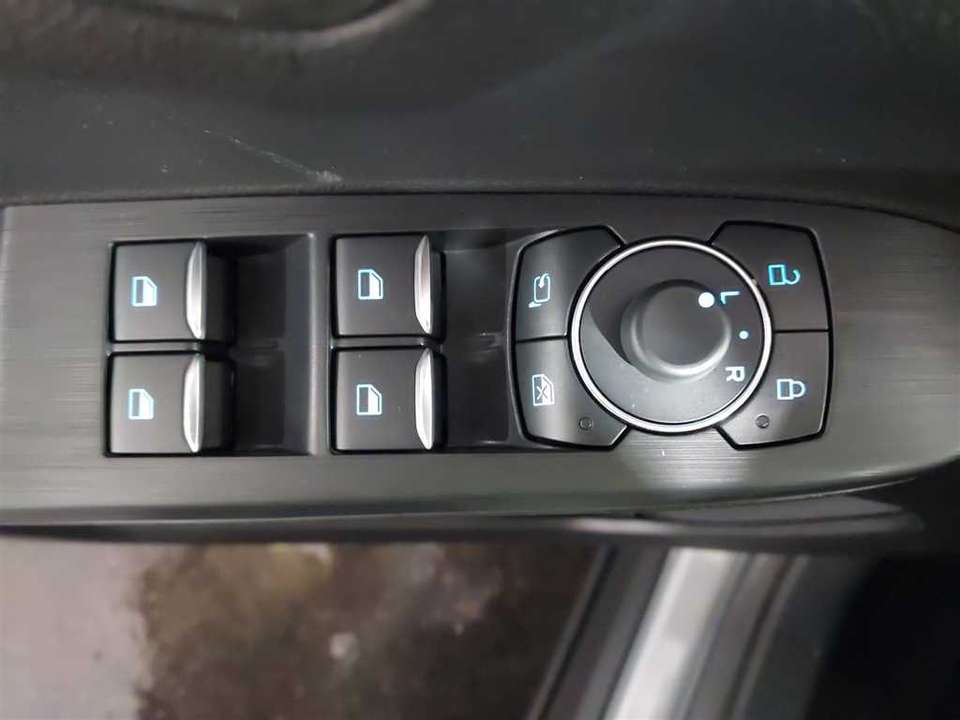 Ford Kuga - Imagem 13