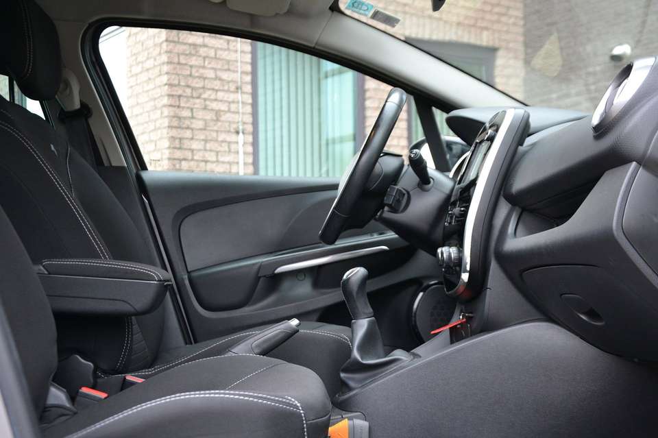 Renault Clio - Imagem 7