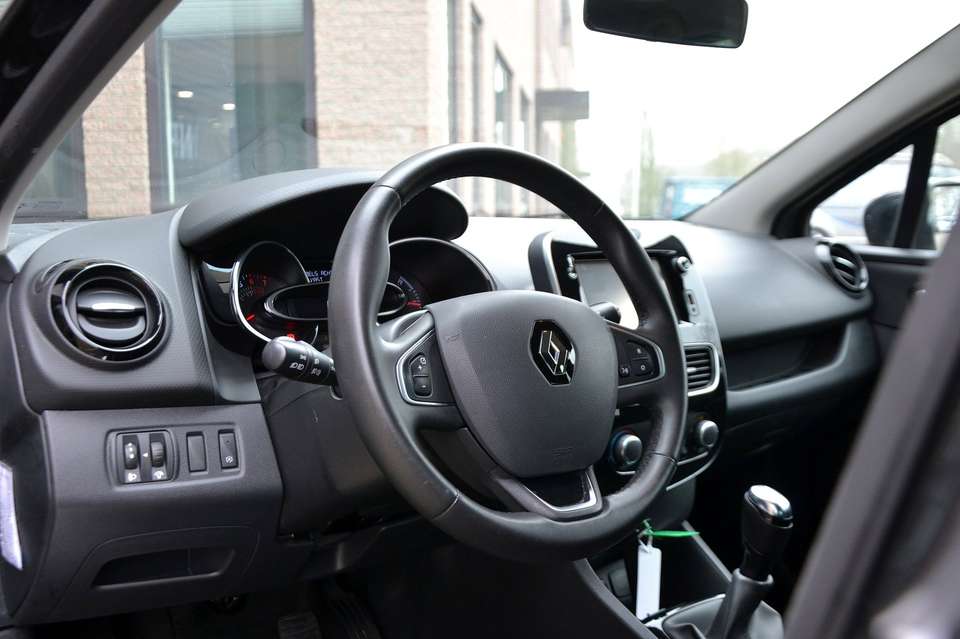 Renault Clio - Imagem 7