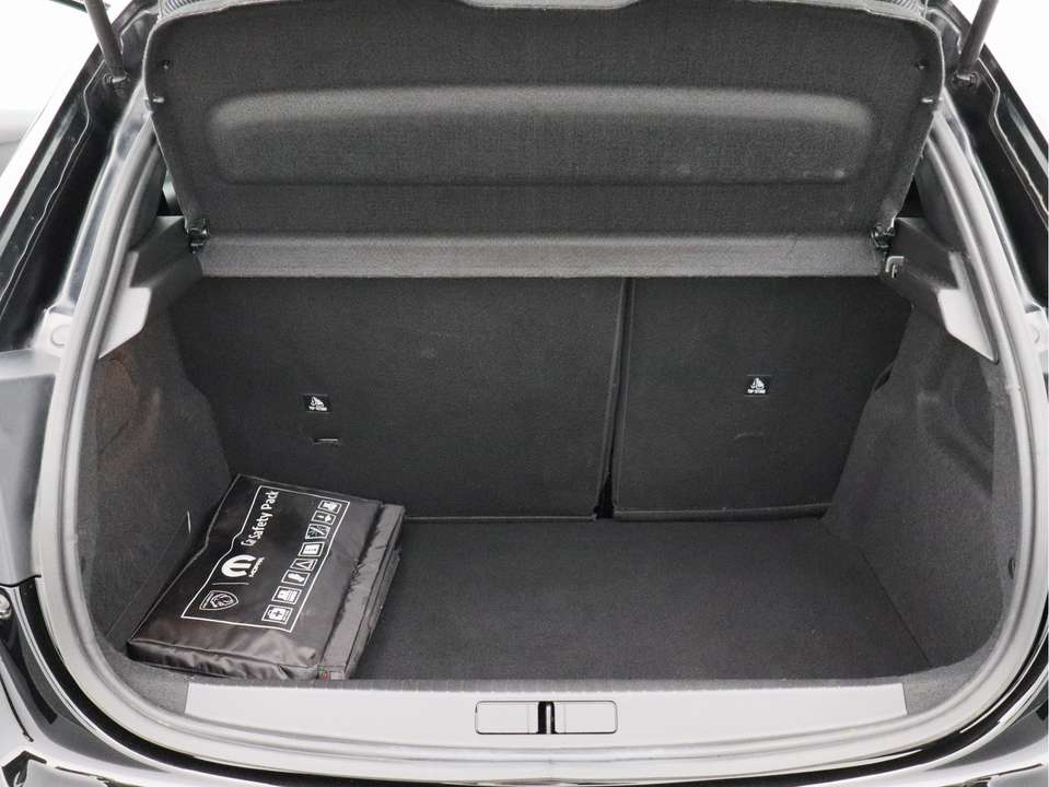 Peugeot 208 - Imagem 12