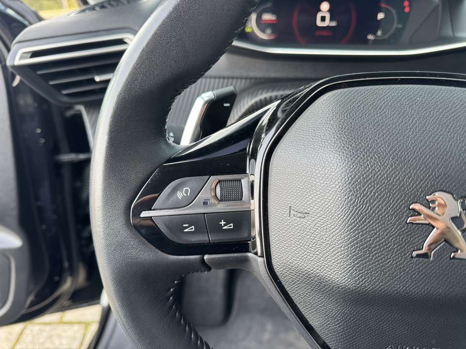 Peugeot 208 - Imagem 13