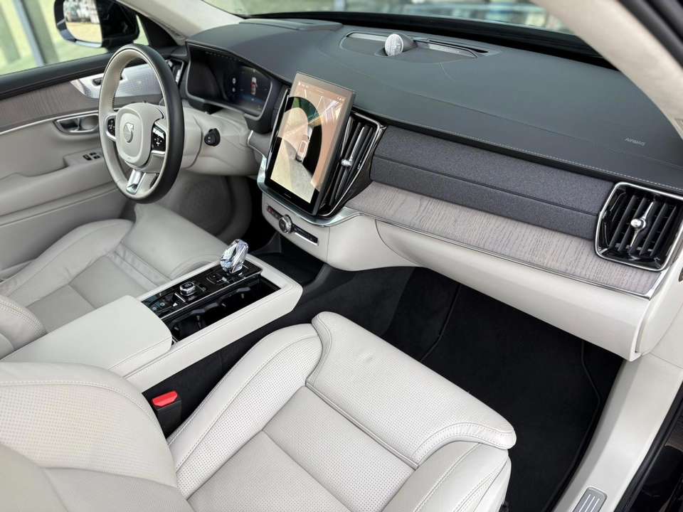 Volvo XC90 - Imagem 16