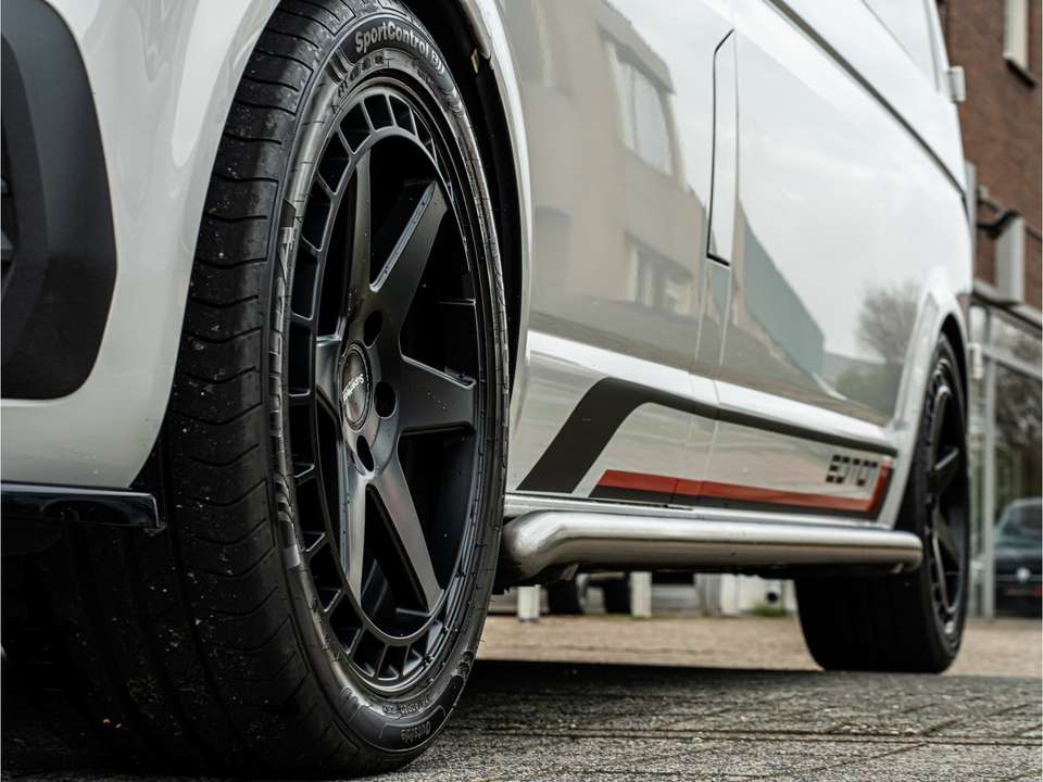 Volkswagen T6.1 Transporter - Imagem 7