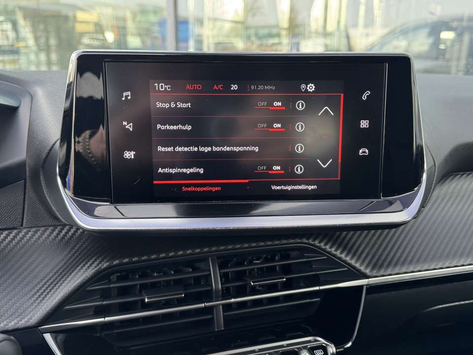 Peugeot 208 - Imagem 19