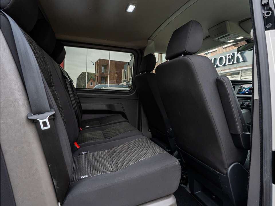 Volkswagen T6.1 Transporter - Imagem 8