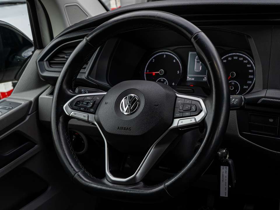 Volkswagen T6.1 Transporter - Imagem 10