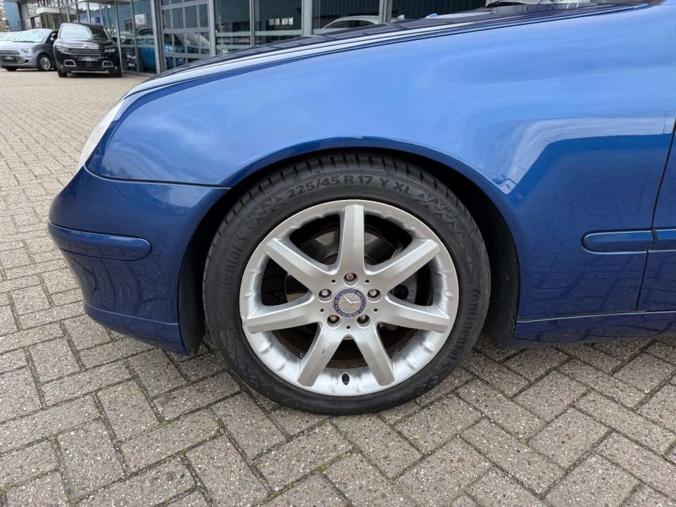 Mercedes-Benz C 180 - Imagem 15