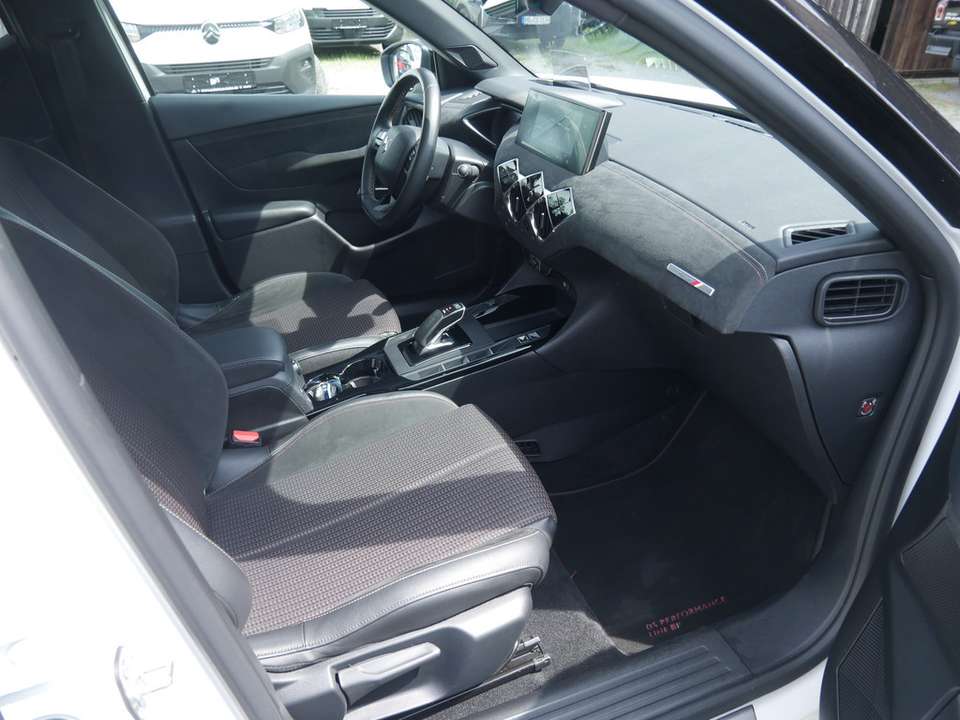 DS Automobiles DS 3 Crossback - Imagem 2