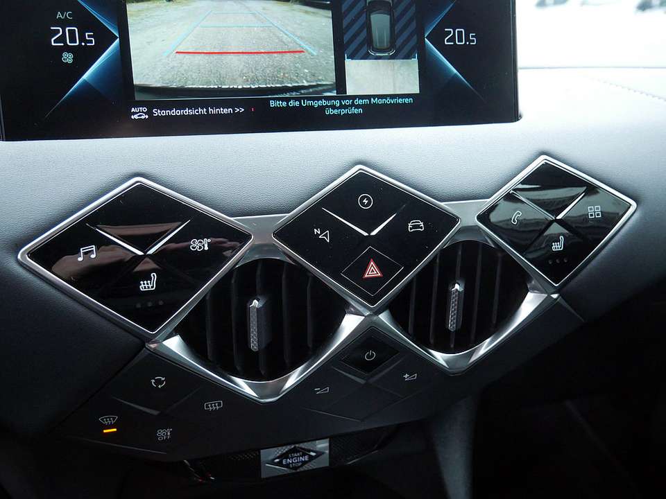 DS Automobiles DS 3 Crossback - Imagem 12