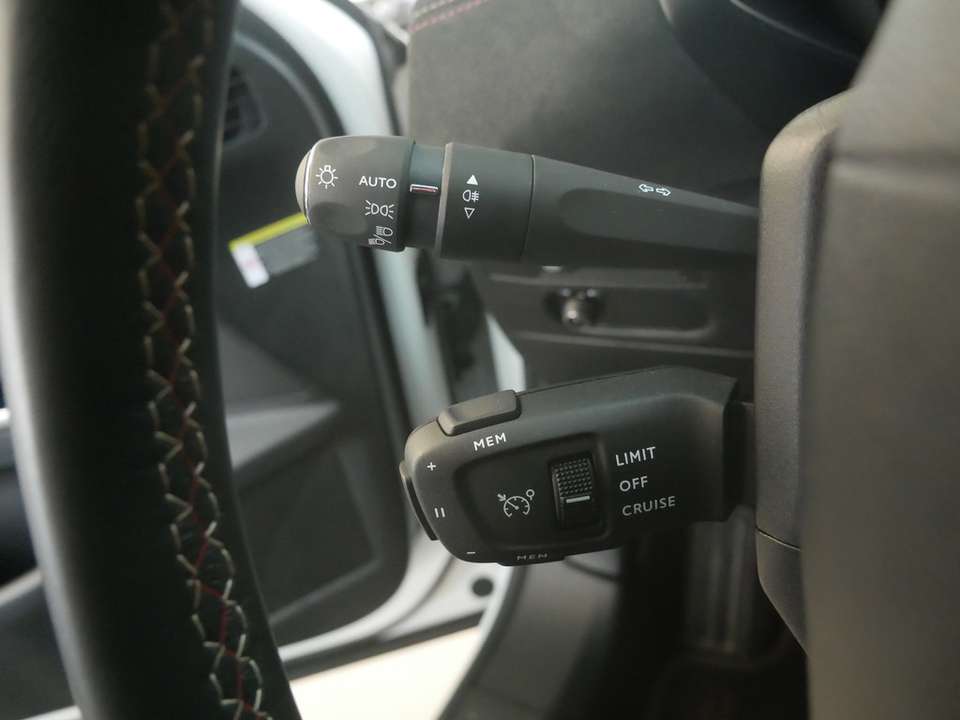 DS Automobiles DS 3 Crossback - Imagem 12