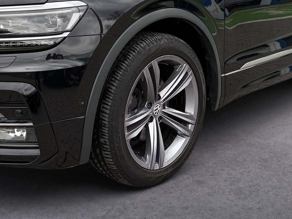 Volkswagen Tiguan Allspace - Imagem 7