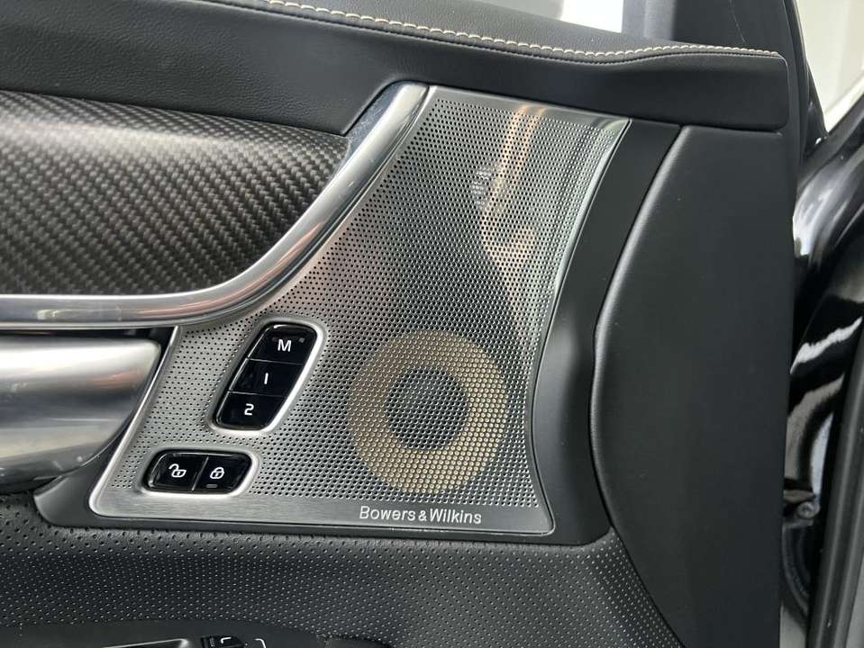 Volvo S90 - Imagem 10