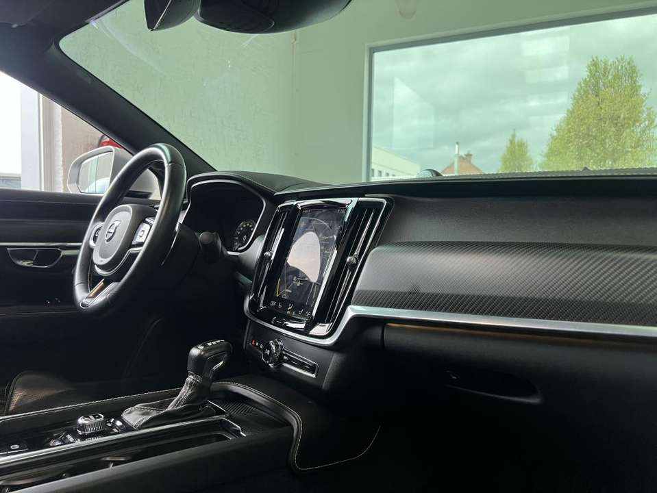 Volvo S90 - Imagem 11