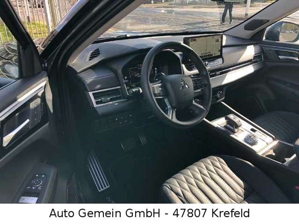 Mitsubishi Outlander - Imagem 9