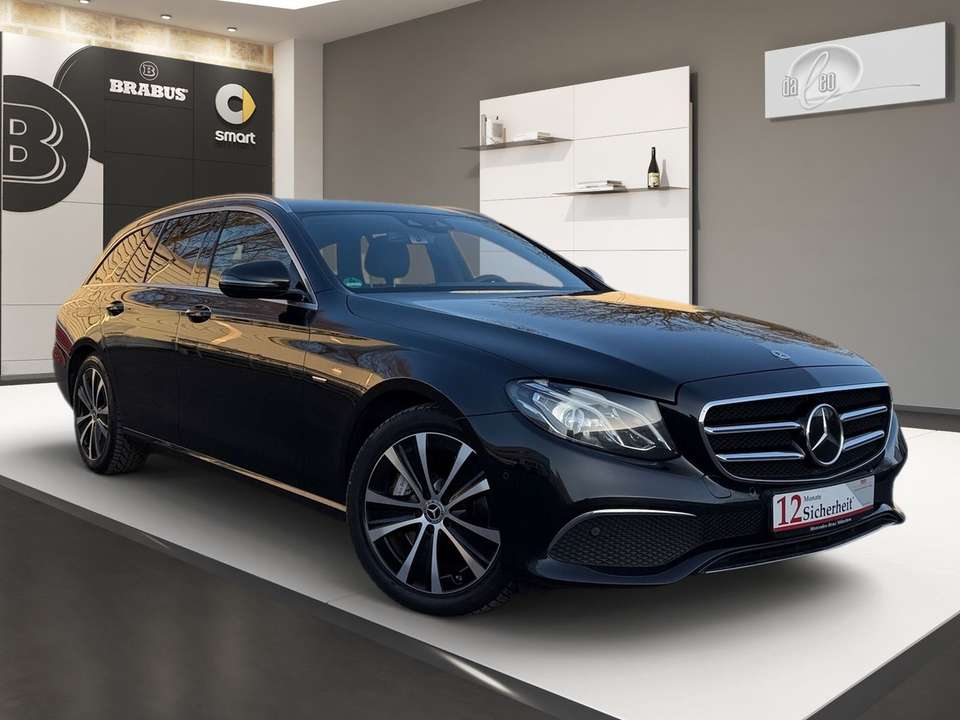 Mercedes-Benz E 400 - Imagem 2