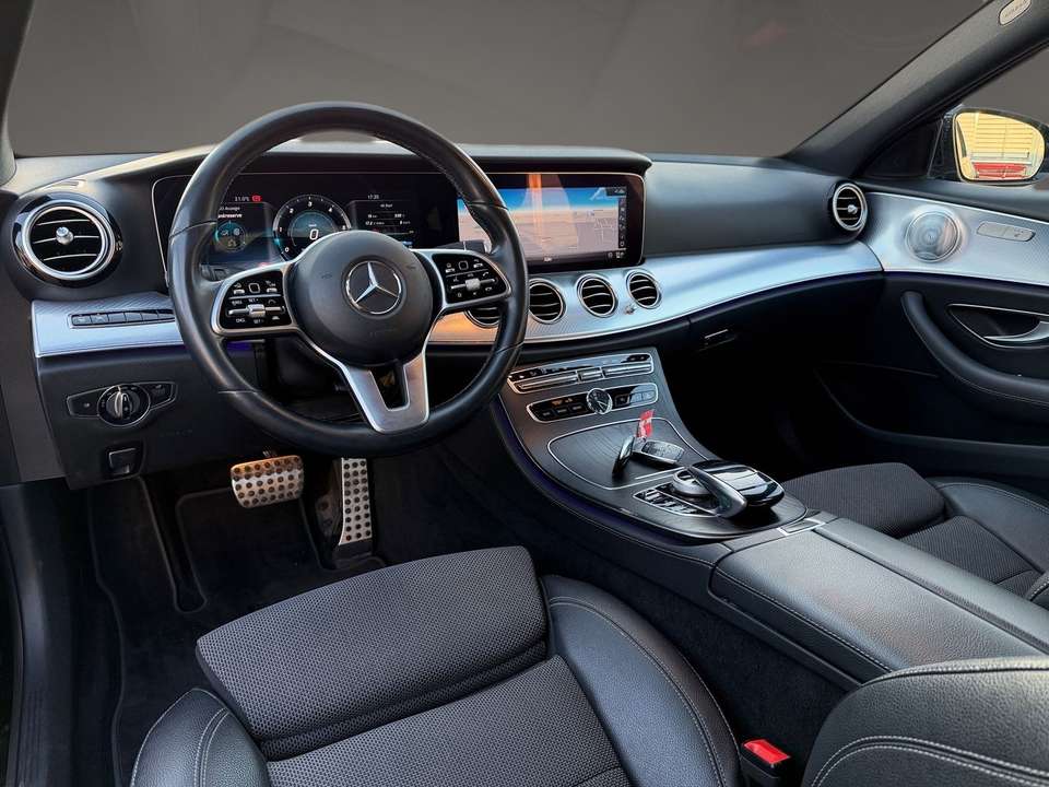 Mercedes-Benz E 400 - Imagem 10