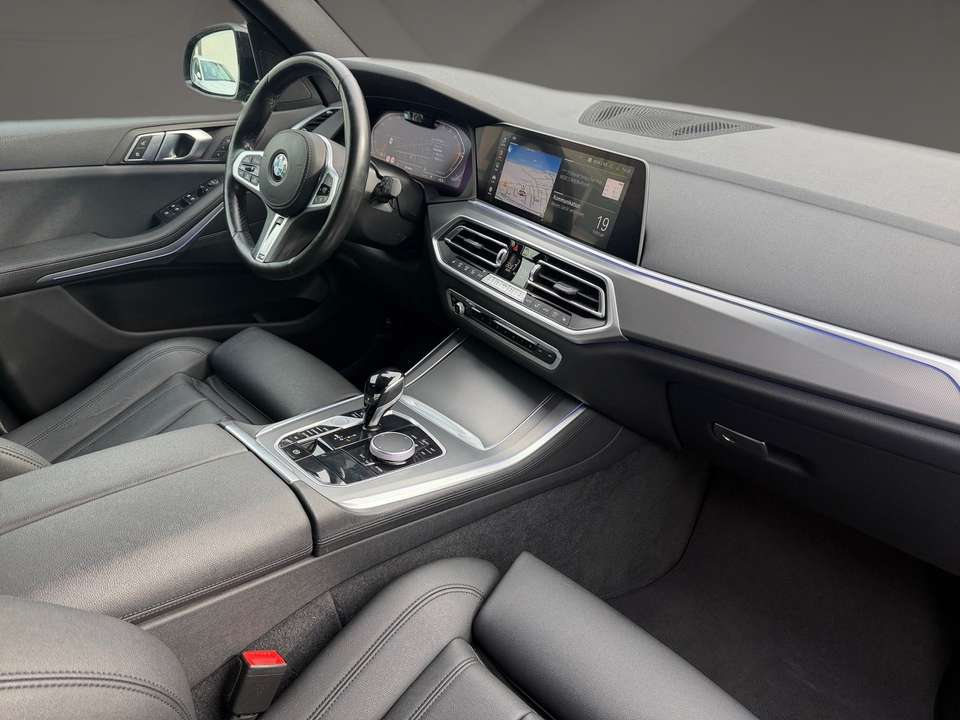 BMW X5 - Imagem 12