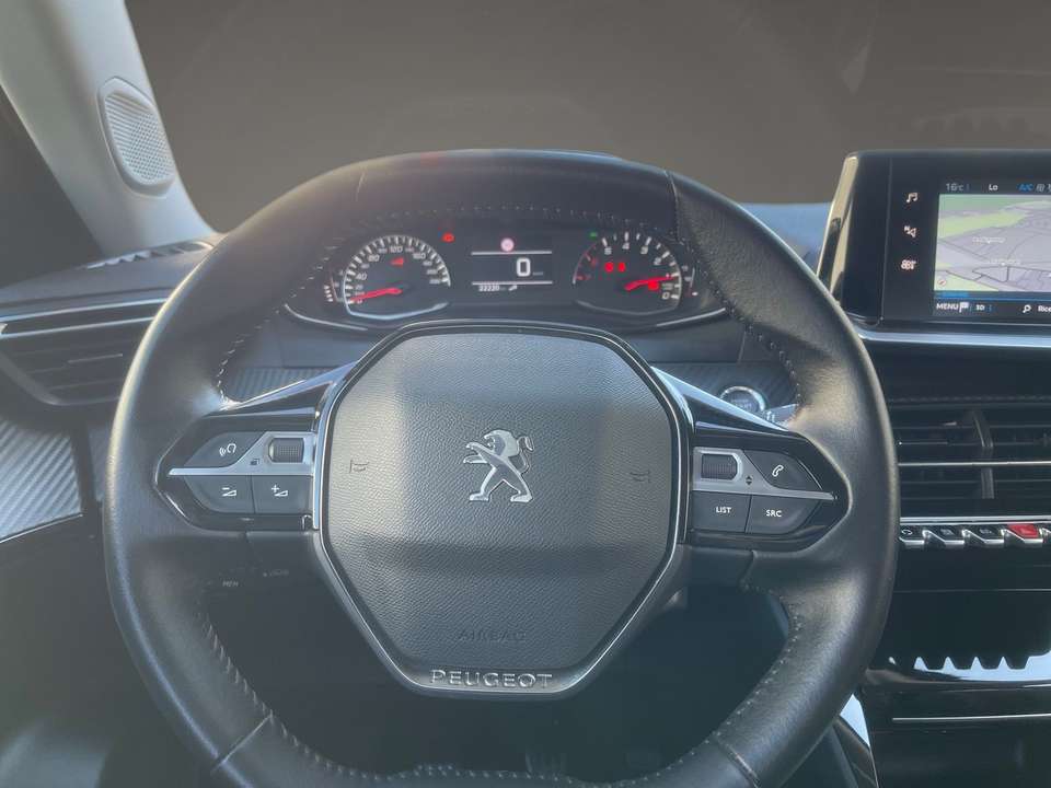 Peugeot 2008 - Imagem 11