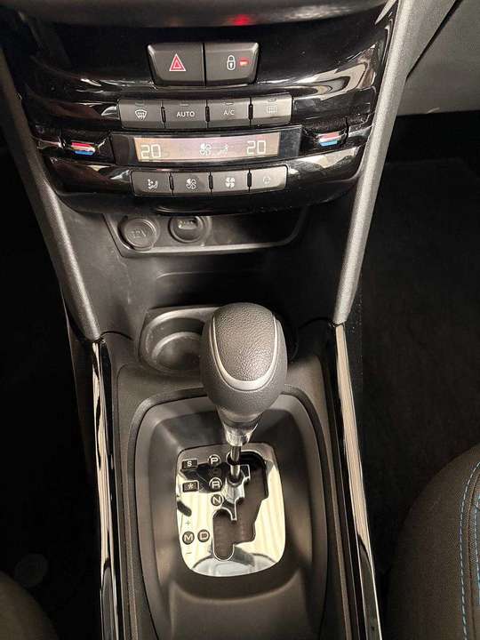 Peugeot 2008 - Imagem 11