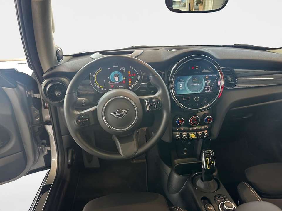 MINI Cooper SE - Imagem 10