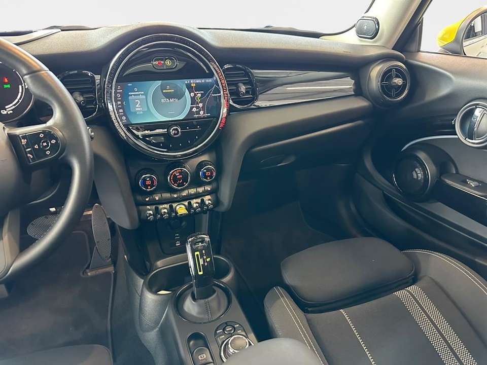 MINI Cooper SE - Imagem 12