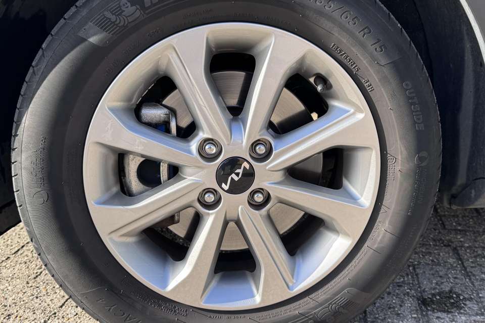 Kia Stonic - Imagem 14