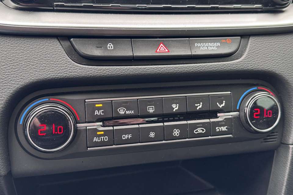 Kia Ceed SW / cee'd SW - Imagem 12