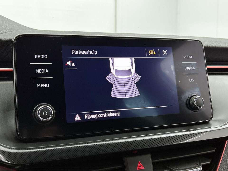 Skoda Scala - Imagem 9