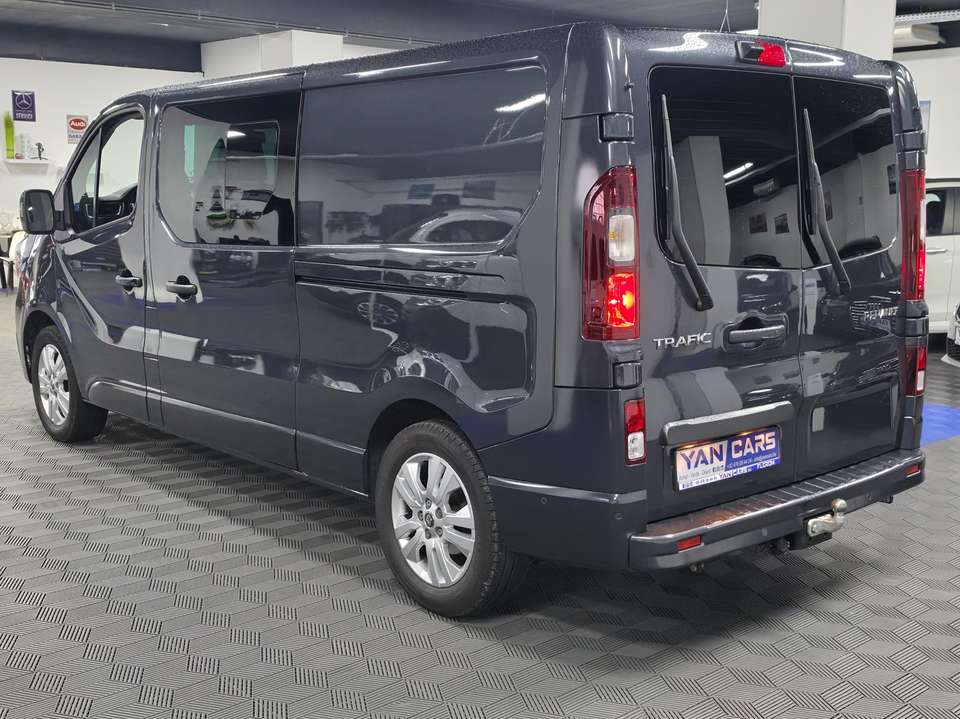Renault Trafic - Imagem 7