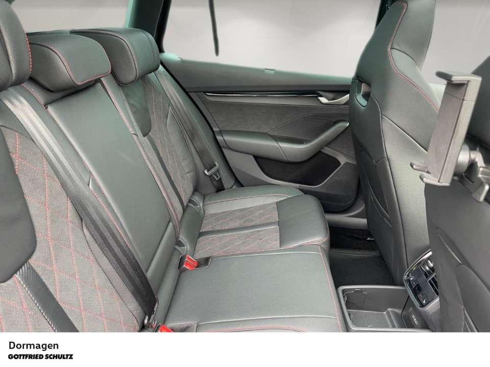 Skoda Octavia - Imagem 7