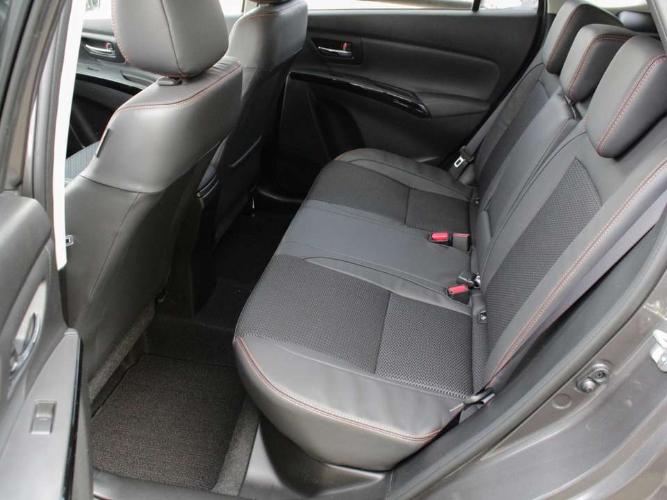 Suzuki S-Cross - Imagem 9