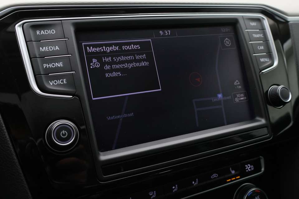 Volkswagen Passat Variant - Imagem 5