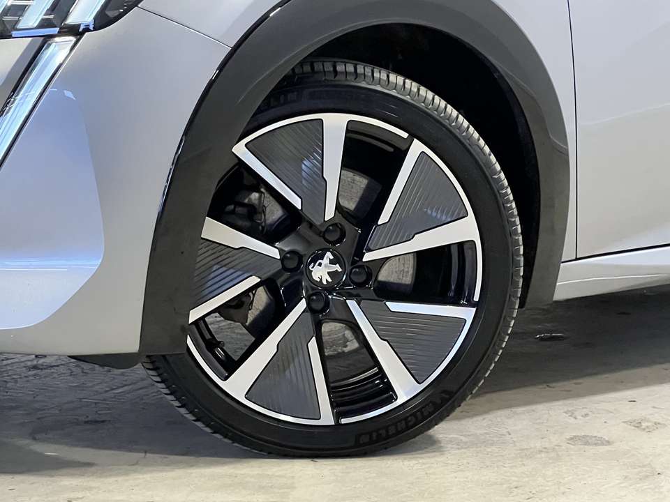 Peugeot e-208 - Imagem 3