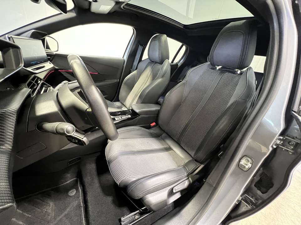 Peugeot e-208 - Imagem 8