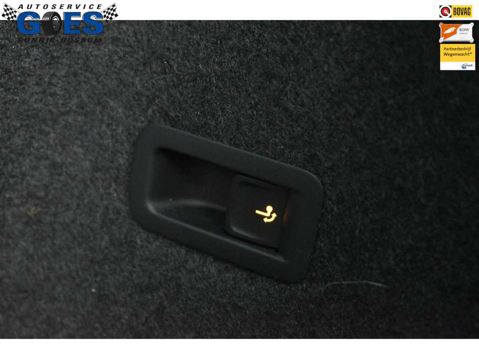 Skoda Karoq - Imagem 17