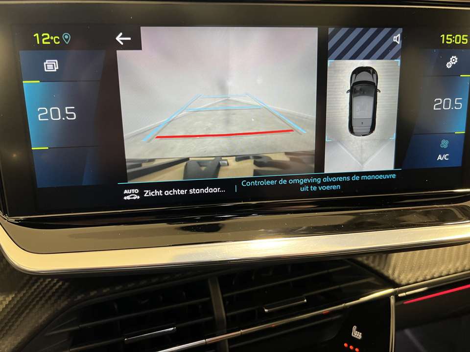 Peugeot e-208 - Imagem 15