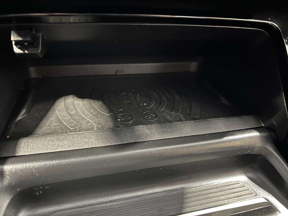 Peugeot e-208 - Imagem 19