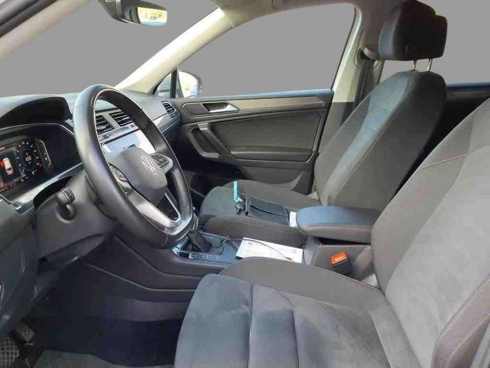 Volkswagen Tiguan Allspace - Imagem 4