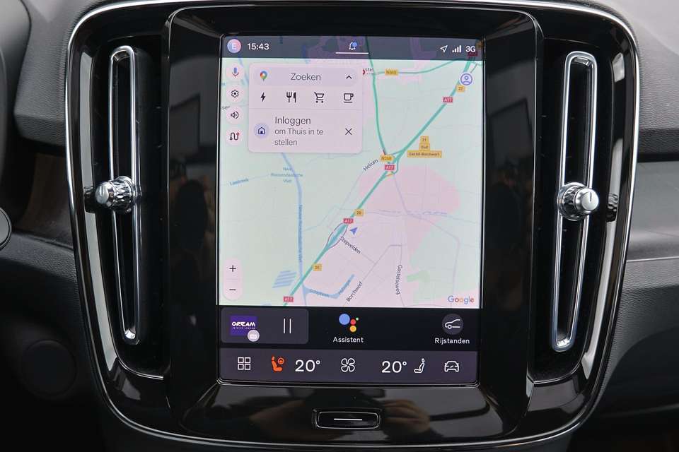 Volvo EX40 - Imagem 7