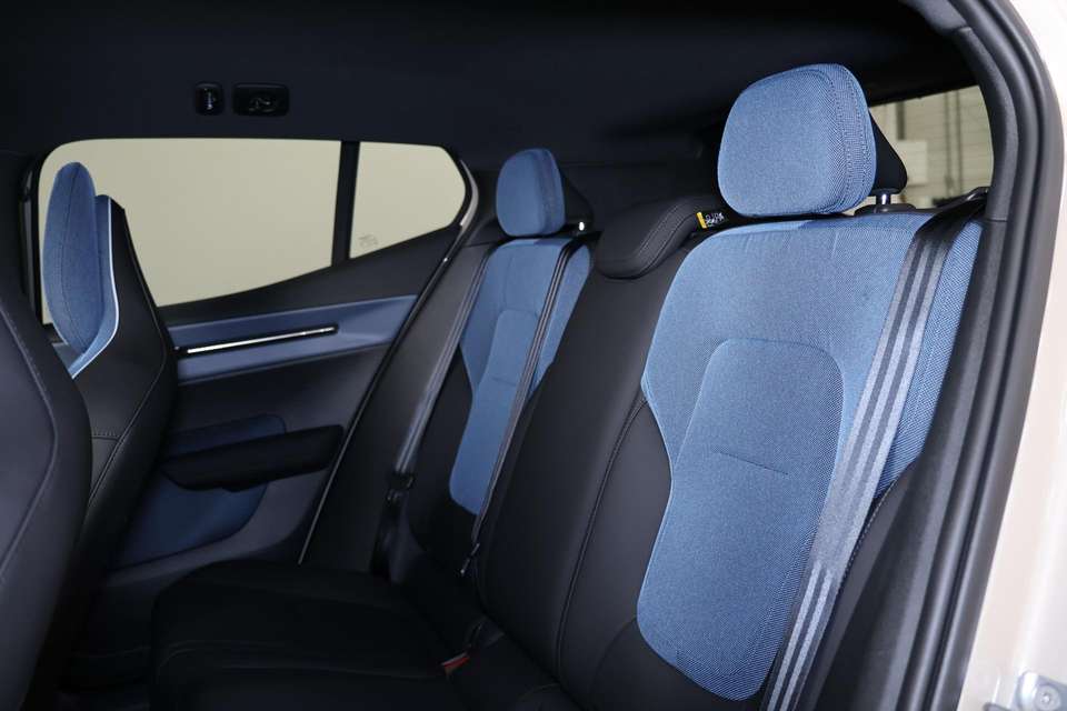 Volvo EX30 - Imagem 12