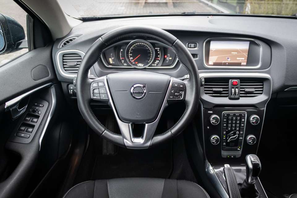 Volvo V40 - Imagem 2